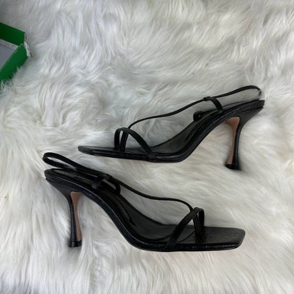 JLO Jennifer Lopez x REVOLVE Leslie Sandal in Black Croc - Picture 5 of 8